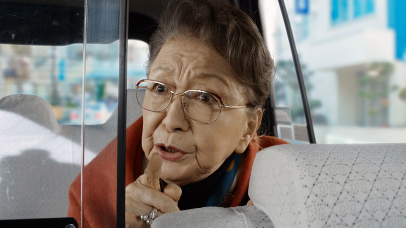 草笛光子　現代社会に怒り心頭　タクシー運転手・三谷幸喜と意気投合　「九十歳。何がめでたい」本編映像
