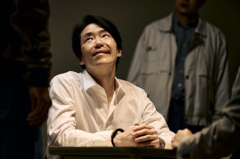 福士蒼汰 鍛え上げられた肉体 別人のような変貌ぶり 「TOKYO BURST-犯罪都市-」場面写真