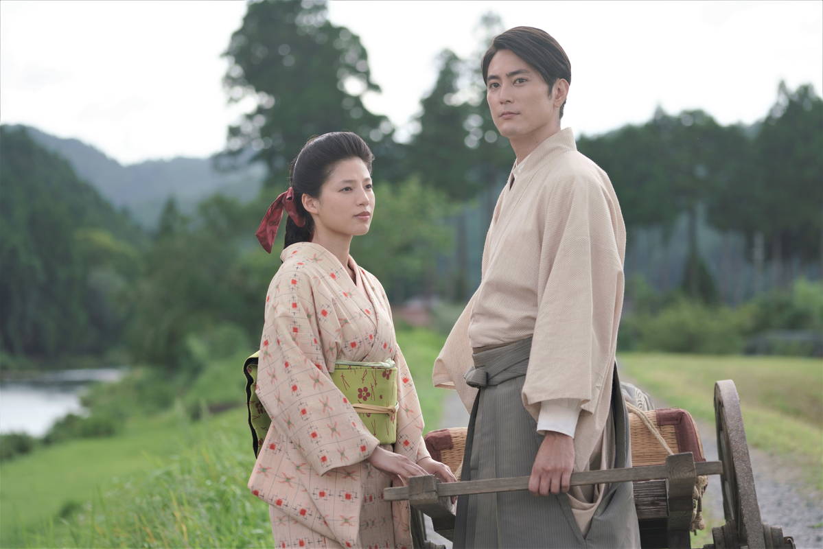 間宮祥太朗、苦しみながら出自を隠して生きる男を体現　「破戒」場面写真