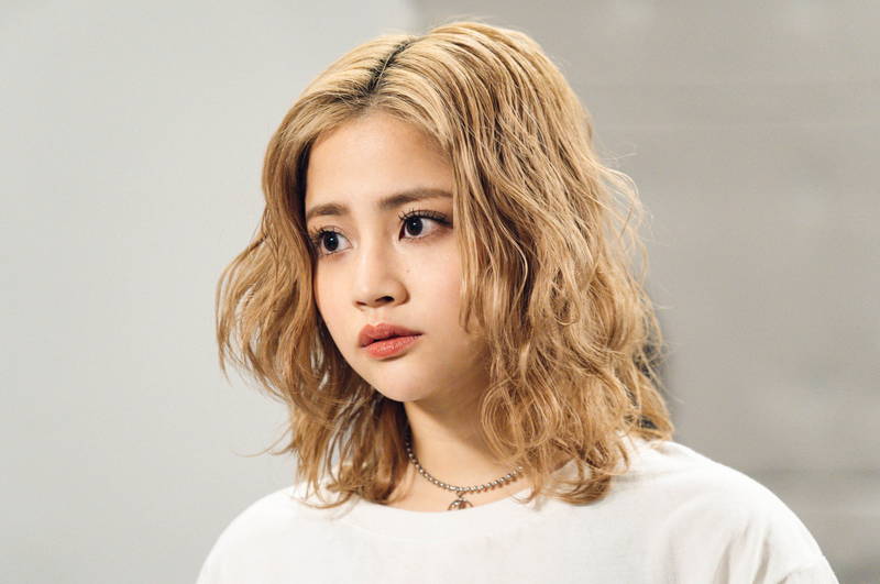 松井玲奈主演　妹・筧美和子の死から自分と向き合う劇作家演じる　「幕が下りたら会いましょう」公開日決定