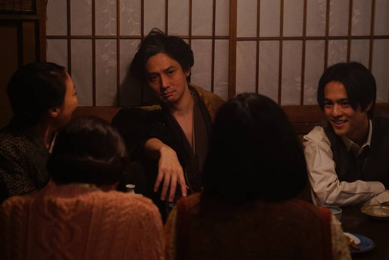 太宰治「斜陽」を映画化　宮本茉由、安藤政信出演　「鳩のごとく　蛇のごとく　斜陽」場面写真