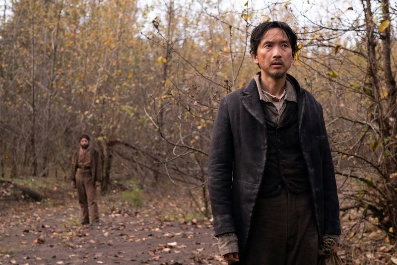 料理人と中国人移民　オレゴン州の広大な大地で育む友情　「ファースト・カウ」場面写真