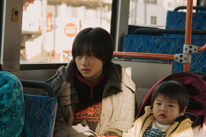河合優実　虐待、売春、ドラッグに溺れる少女の絶望と希望を体現　「あんのこと」場面写真