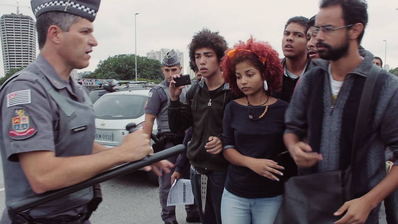学校を占拠、道路を封鎖　ブラジル社会を学生の視点から描いたドキュメンタリー「これは君の闘争だ」予告