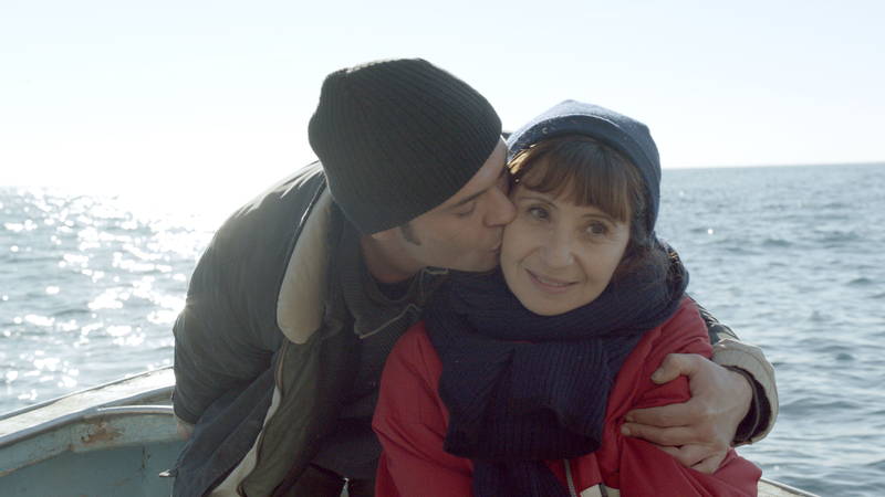 監督の地元フランス・マルセイユの美しい光景　映画「海辺の家族たち」場面写真公開