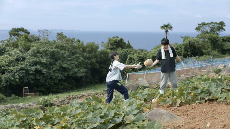 潜伏キリシタンが暮らした長崎・黒島　女子中学生と国語教師の淡い恋　「リッちゃん、健ちゃんの夏。」特報