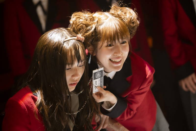 生田絵梨花が棒を振りまくる　3日間アクション猛特訓　ドラマ「賭ケグルイ双」メイキング映像公開
