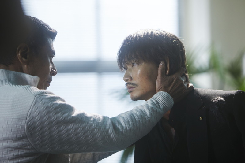 3章構成はクランクイン2カ月前に決定　舘ひろし出演裏話も　「ヤクザと家族」オンライントークイベント