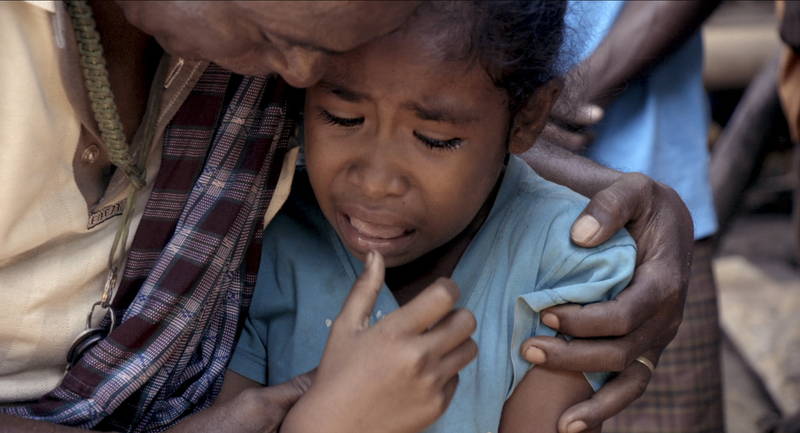 鯨に感謝をささげながら生きるインドネシア一家の姿　「くじらびと」本編映像