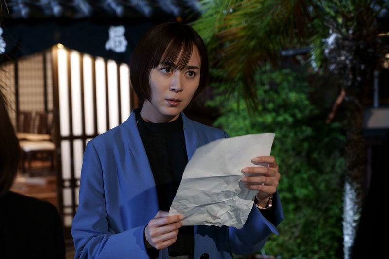 比嘉愛未＆三浦翔平が見どころを語る　家族の大騒動と成年後見制度の問題描く　「親のお金は誰のもの」映像