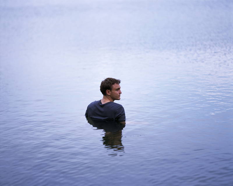 パウラ・ベーア演じる悲しき宿命背負ったウンディーネ　「水を抱く女」場面写真　ベルリン映画祭で女優賞
