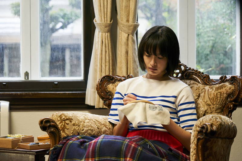 石橋静河　門脇麦から「笑顔が太陽のような人」と褒められ大テレ　「あのこは貴族」お嬢様役で共演