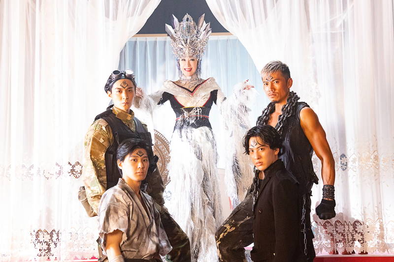 小林幸子、映画でラスボス　自前の衣装で何千年も生きる妖怪の悪役演じる　「スーパー戦闘　純烈ジャー」