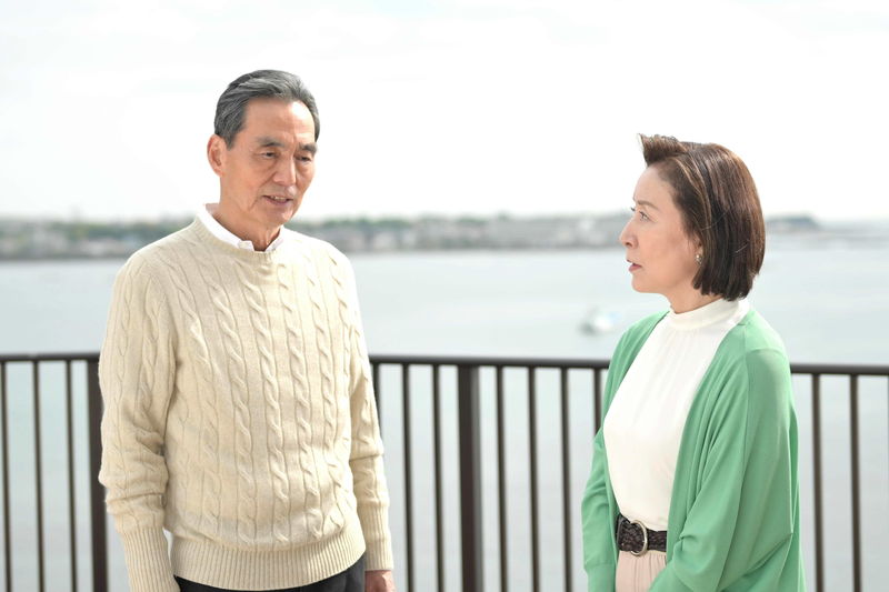 高畑淳子が見せるゴキゲンシニアライフ　シャンソン歌手に挑戦　「お終活 再春！人生ラプソディ」場面写真