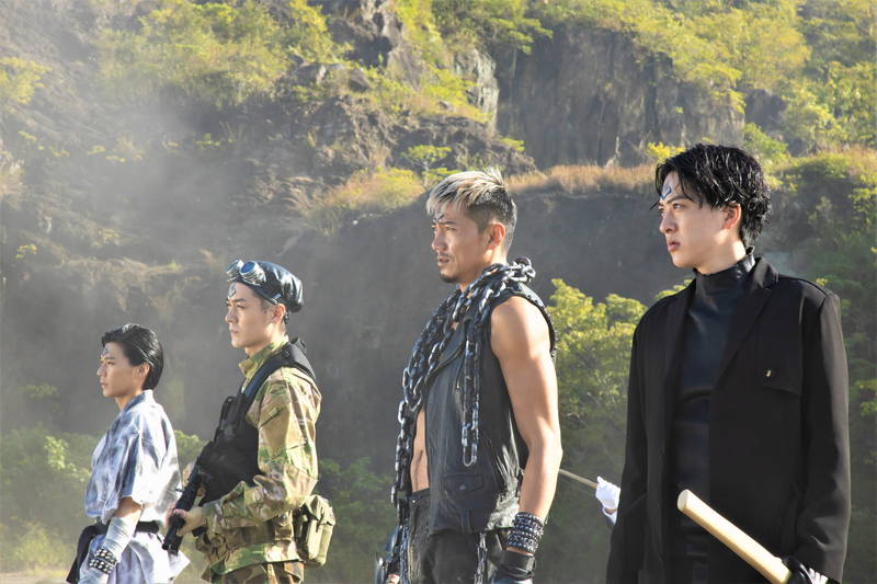 ラスボス・小林幸子のインパクト大　純烈が特撮映画に挑む　「スーパー戦闘　純烈ジャー」ビジュアル公開