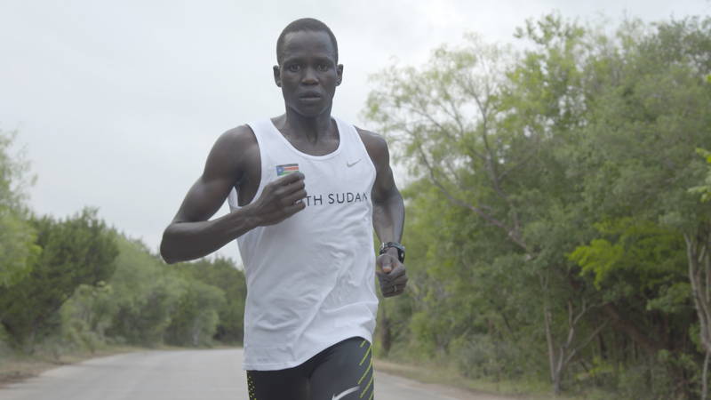 スーダン内戦で代表する国のない男　五輪で祖国の期待を背負って走る　ドキュメンタリー映画予告編公開