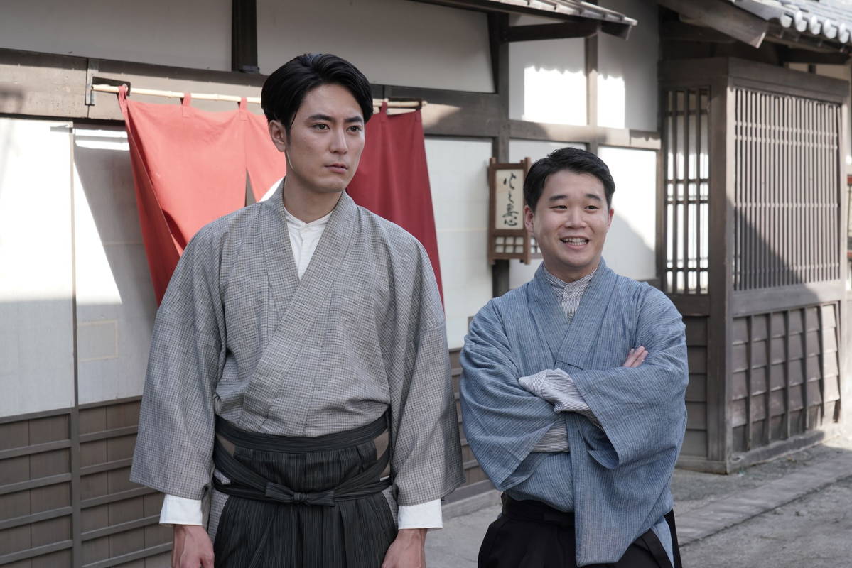 間宮祥太朗、苦しみながら出自を隠して生きる男を体現　「破戒」場面写真